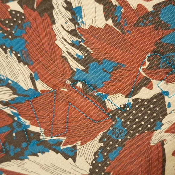 Kavu slingback bag leaf pattern EUC no callouts - Picture 6 of 6